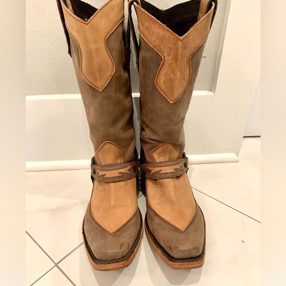 Liberty Black Size 9.5 boots in genuine leather tan and light brown color. - Picture 2 of 6